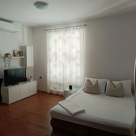 Lino Apartamento Ivan Dolac