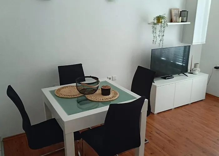 Lino 伊万多拉克